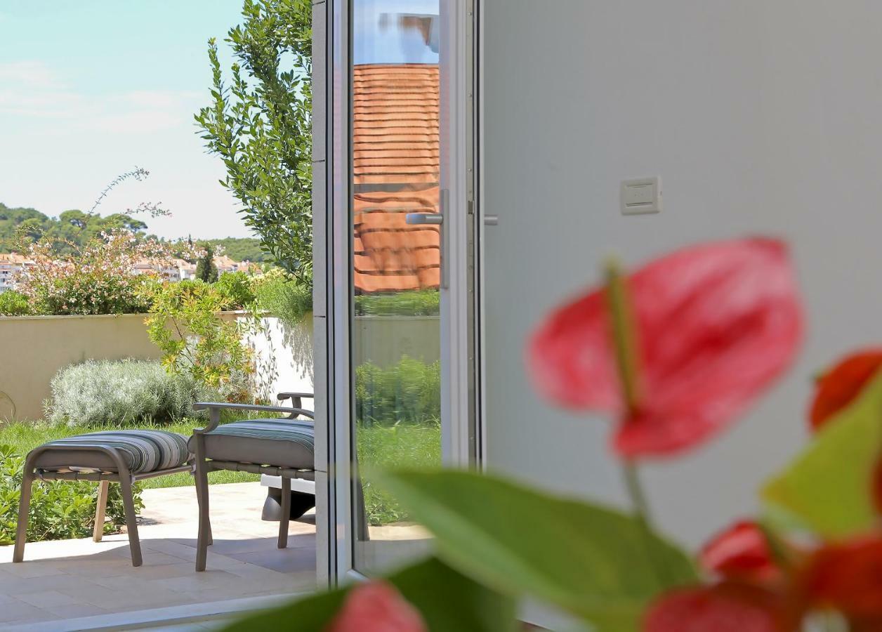 Appartement Abelia, Two Terraces, Hot Tub, Free Parking à Dubrovnik Extérieur photo